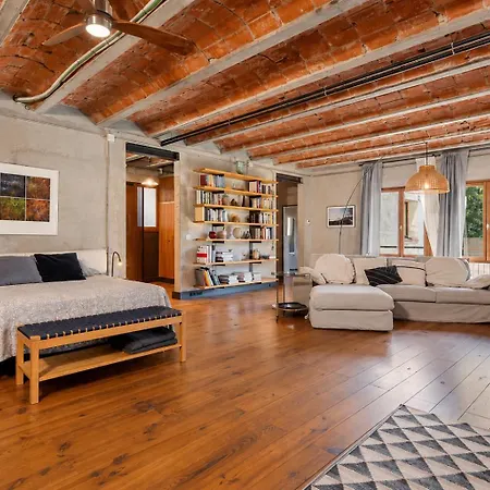 Sleep & Artistico Loft Sant Daniel * Girona